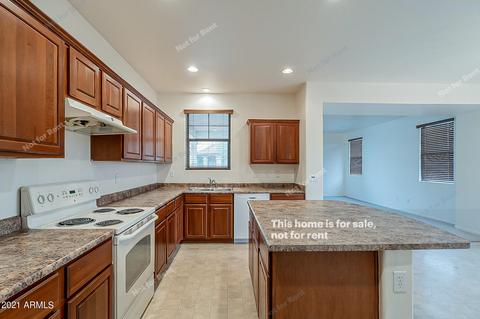99 E Palomino Dr, Gilbert, AZ 85296 photo 9