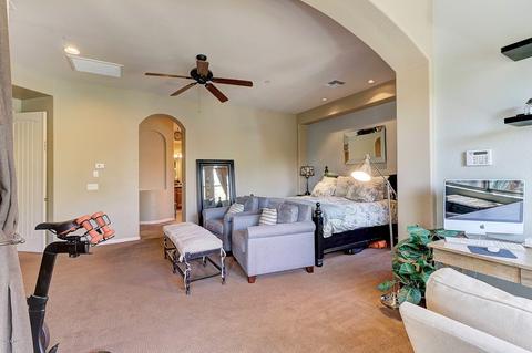 3933 E Patrick Ln, Phoenix, AZ 85050 photo 13