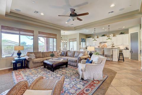 3933 E Patrick Ln, Phoenix, AZ 85050 photo 7