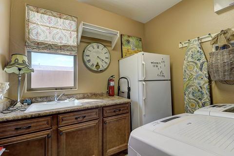3933 E Patrick Ln, Phoenix, AZ 85050 photo 32