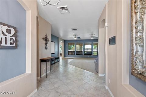13801 E Morgan Dr, Gilbert, AZ 85295 photo 4