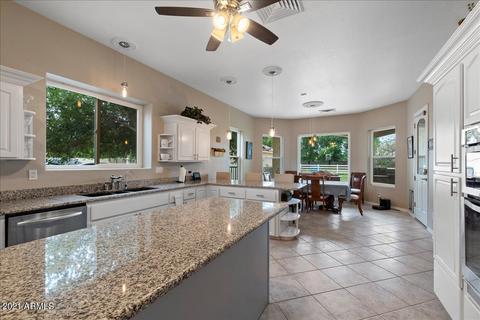 13801 E Morgan Dr, Gilbert, AZ 85295 photo 9