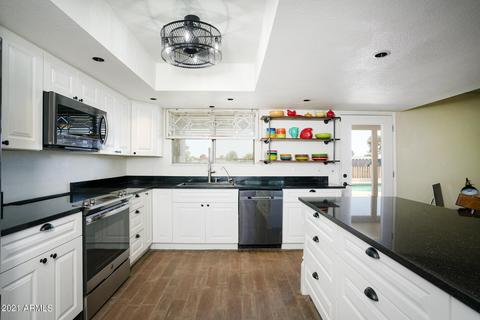 14434 E Willis Rd, Gilbert, AZ 85297 photo 8