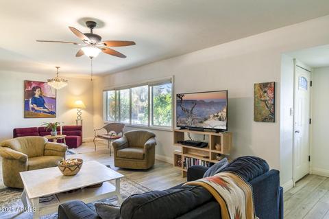 828 W Linger Ln, Phoenix, AZ 85021 photo 5