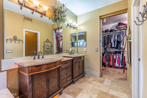 2560 S Birch St, Gilbert, AZ 85295 photo 32
