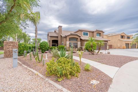 2560 S Birch St, Gilbert, AZ 85295 photo 1