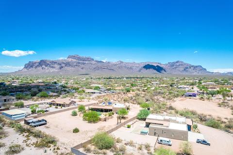 2050 S Marlow Rd, Apache Junction, AZ 85119 photo 5