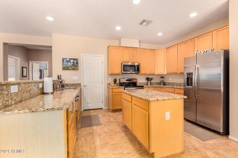 885 W Laurel Ave, Gilbert, AZ 85233 photo 12