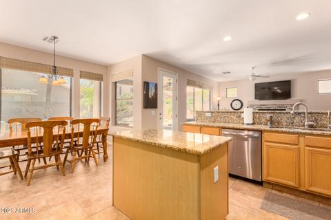 885 W Laurel Ave, Gilbert, AZ 85233 photo 15