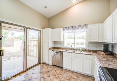 4121 S Dew Drop Ct, Gilbert, AZ 85297 photo 11