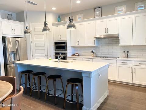 861 E Vermont Dr, Gilbert, AZ 85295 photo 2