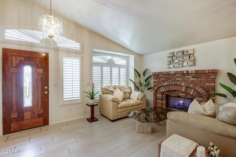 4035 E Rock Wren Rd, Phoenix, AZ 85044 photo 5
