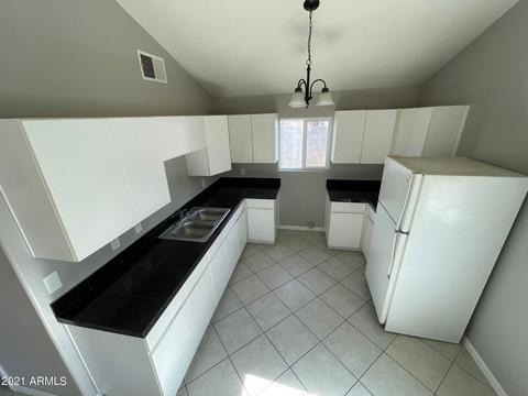 2430 W Morten Ave, Phoenix, AZ 85021 photo 3