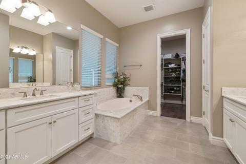 2541 S Jeffry St, Gilbert, AZ 85295 photo 31