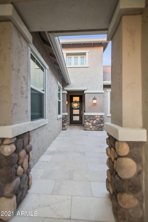 2541 S Jeffry St, Gilbert, AZ 85295 photo 3