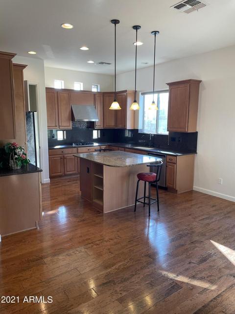 2209 W Eagle Feather Rd W, Phoenix, AZ 85085 photo 10