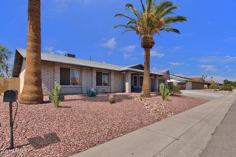 208 E Keogh Dr, Phoenix, AZ 85022 photo 2