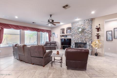 1917 E Desert Ln, Phoenix, AZ 85042 photo 3