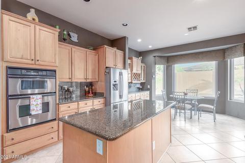1917 E Desert Ln, Phoenix, AZ 85042 photo 4