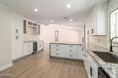 2331 E Sierra St, Phoenix, AZ 85028 photo 13
