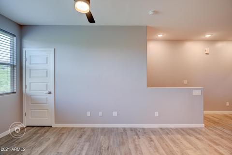 2271 E Hidalgo Ave, Phoenix, AZ 85040 photo 5