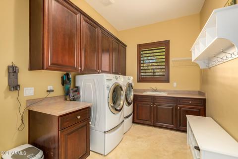 3964 Expedition Way, Phoenix, AZ 85050 photo 54