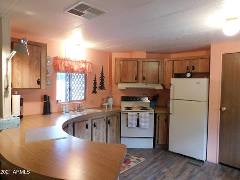 1978 Christmas Pine Cir, Overgaard, AZ 85933 photo 7