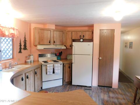 1978 Christmas Pine Cir, Overgaard, AZ 85933 photo 8