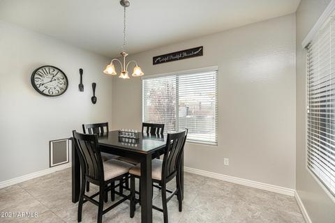 2299 E Runaway Bay Pl, Gilbert, AZ 85298 photo 10
