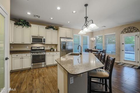 3494 E Amber Ln, Gilbert, AZ 85296 photo 8