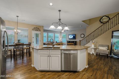 3494 E Amber Ln, Gilbert, AZ 85296 photo 9