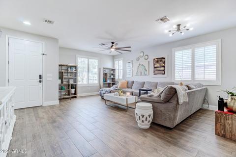3868 E Melrose St, Gilbert, AZ 85297 photo 9