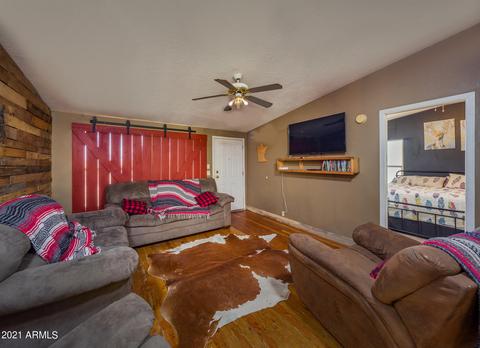 1130 E Morris Ln, Benson, AZ 85602 photo 5