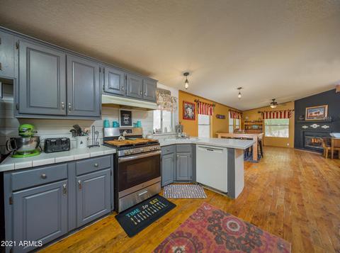 1130 E Morris Ln, Benson, AZ 85602 photo 8