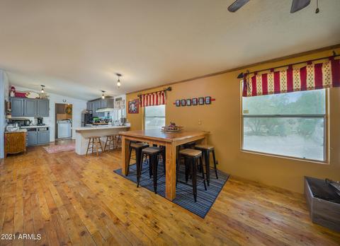 1130 E Morris Ln, Benson, AZ 85602 photo 7
