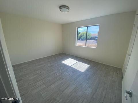 8227 N 8th Pl, Phoenix, AZ 85020 photo 13