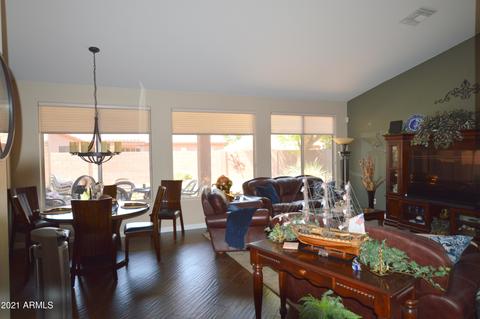 170 W Baylor Ln, Gilbert, AZ 85233 photo 2