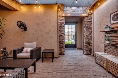 969 E Hampton Ln, Gilbert, AZ 85295 photo 7