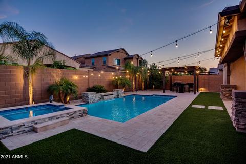 969 E Hampton Ln, Gilbert, AZ 85295 photo 4