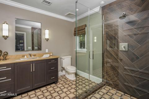 6100 N Central Ave, Phoenix, AZ 85012 photo 25