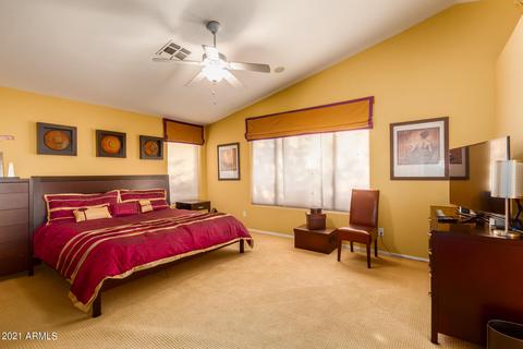 1048 S Roca St, Gilbert, AZ 85296 photo 7
