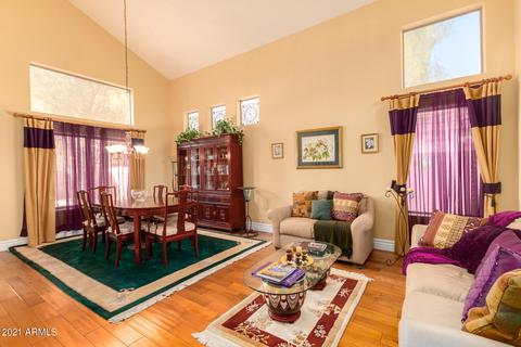 1048 S Roca St, Gilbert, AZ 85296 photo 3