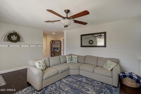 146 W Hackamore Ave, Gilbert, AZ 85233 photo 9