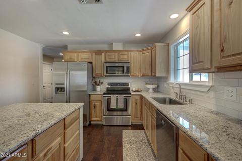 146 W Hackamore Ave, Gilbert, AZ 85233 photo 12