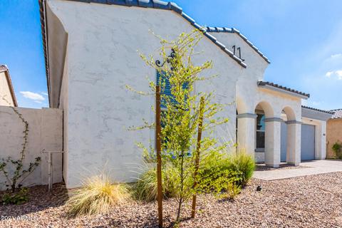 10225 E Thatcher Ave, Mesa, AZ 85212 photo 2