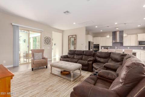 10225 E Thatcher Ave, Mesa, AZ 85212 photo 9
