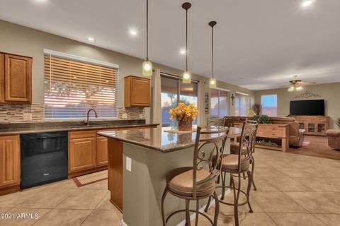2084 S Stuart Ave, Gilbert, AZ 85295 photo 10