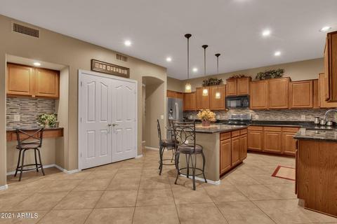 2084 S Stuart Ave, Gilbert, AZ 85295 photo 9