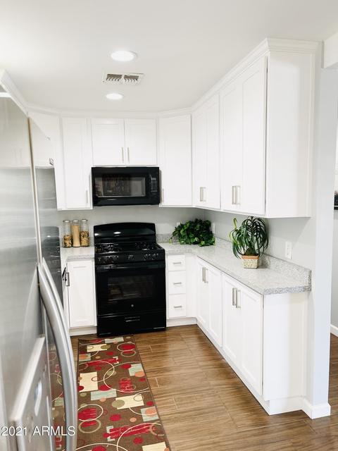 2020 E 10th St, Tempe, AZ 85281 photo 4
