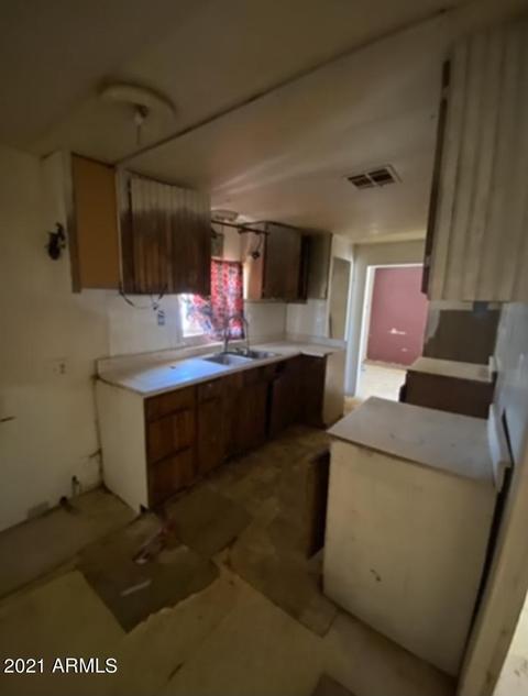 1551 S Hale Dr, Apache Junction, AZ 85120 photo 9